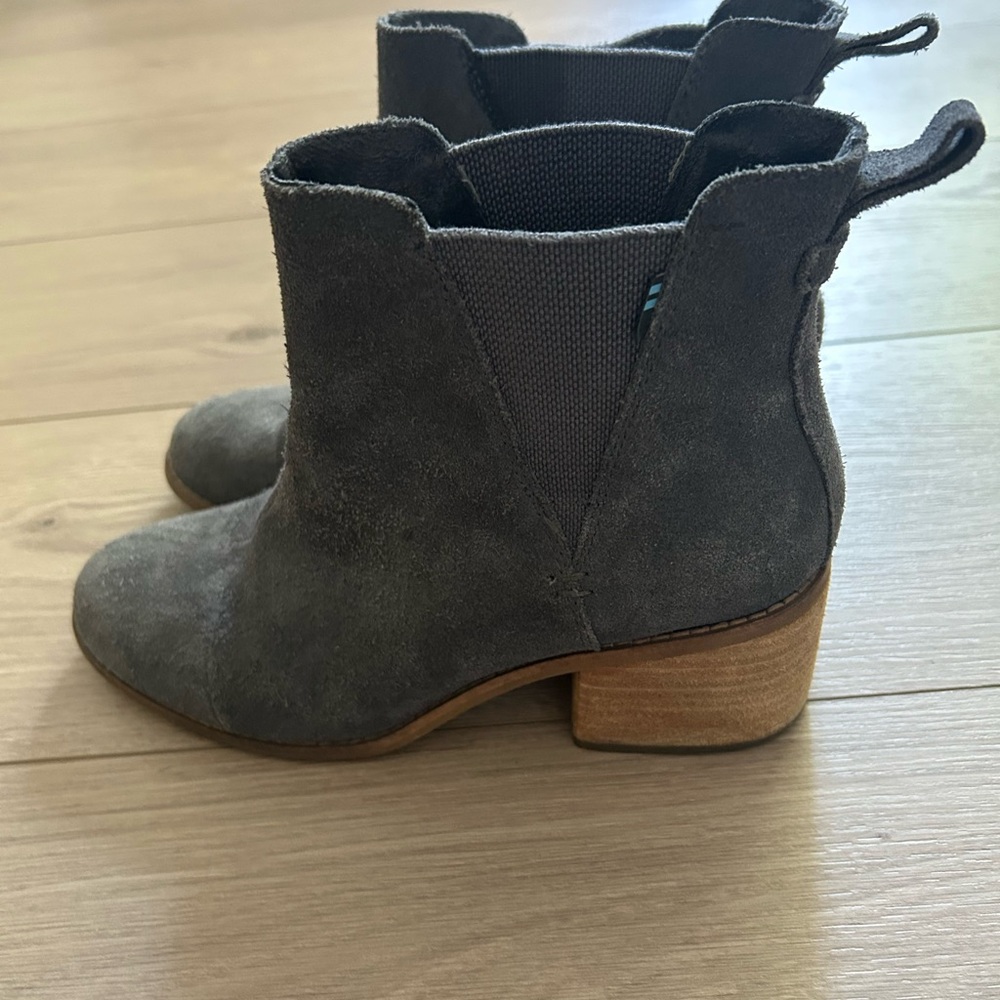 Toms Gray Suede Chelsea Ankle Boots with Stacked Heel